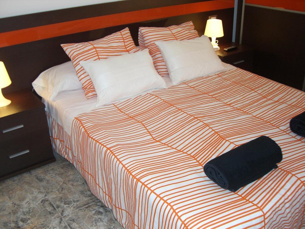Pension Aqua Rooms Портомарин Екстериор снимка