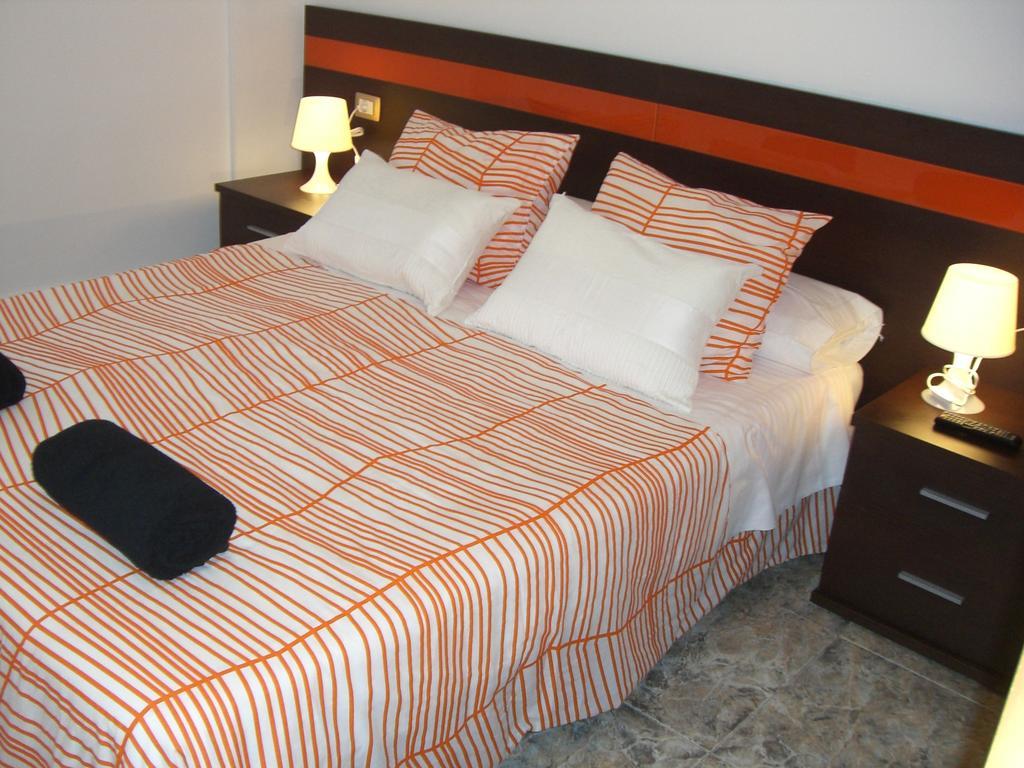 Pension Aqua Rooms Портомарин Екстериор снимка